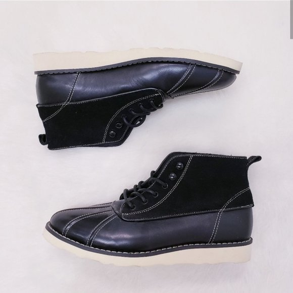 Generic Surplus Duck Boot (Waterproof) - Picture 1 of 1